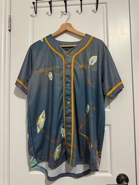 Dabin Between Broken Men's Gray Baseball-Style Shirt with Crystal Print